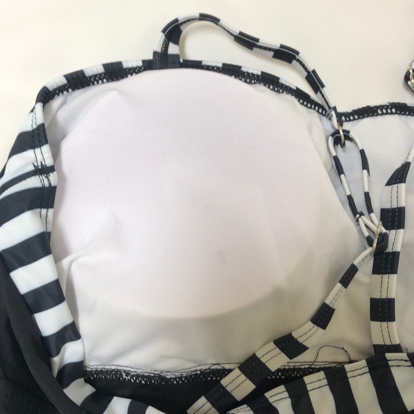 Two piece tankini Sz L. Never worn. - Picture 4 of 6